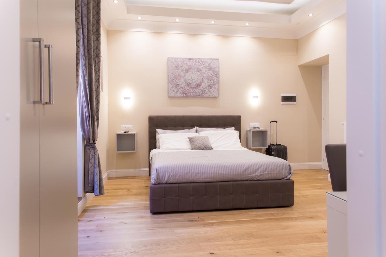 Nazionale Palace Suites Rzym Zewnętrze zdjęcie
