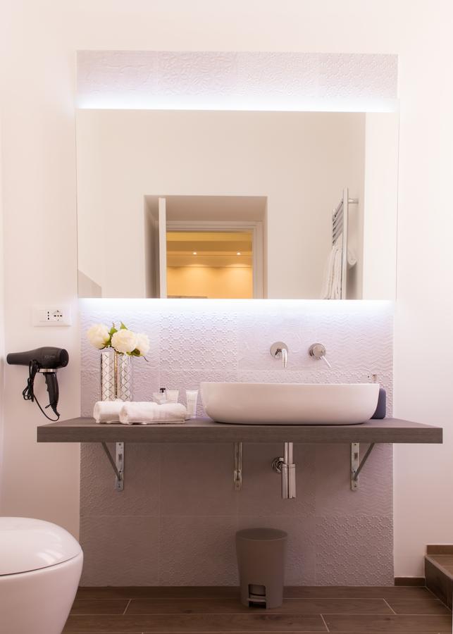Nazionale Palace Suites Rzym Zewnętrze zdjęcie