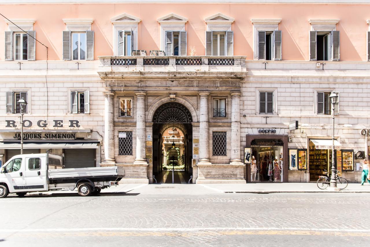 Nazionale Palace Suites Rzym Zewnętrze zdjęcie
